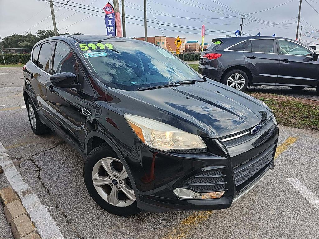 2014 Ford Escape SE's photo