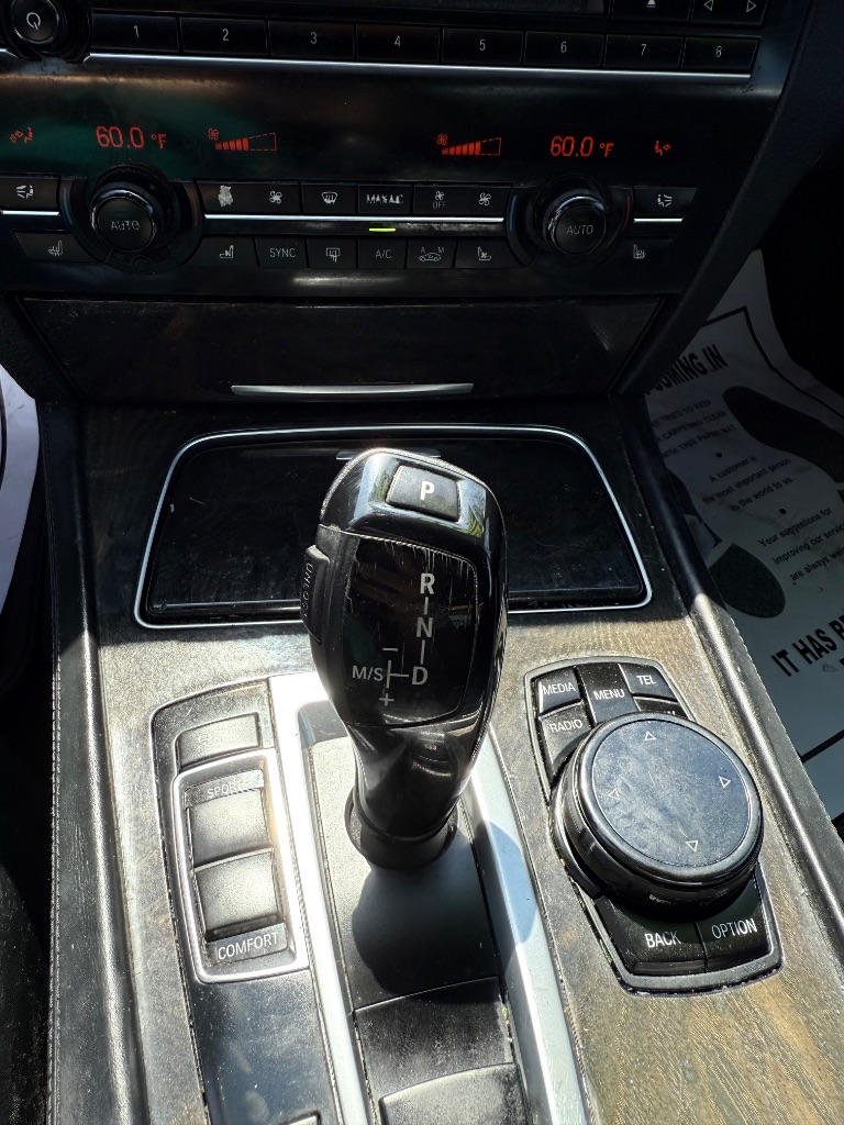 2015 BMW 7 Series 750i - Photo 7