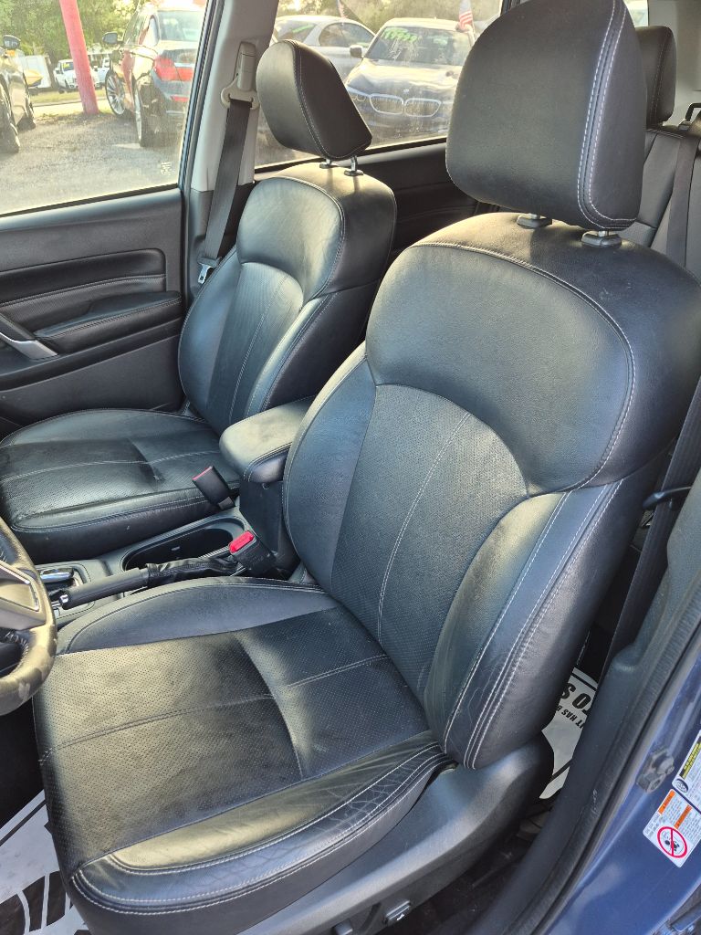 2017 Subaru Forester Touring - Photo 7