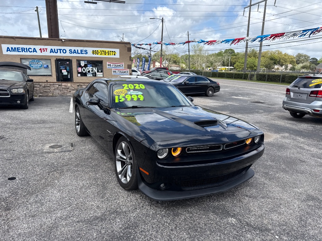 2020 Dodge Challenger R/T's photo