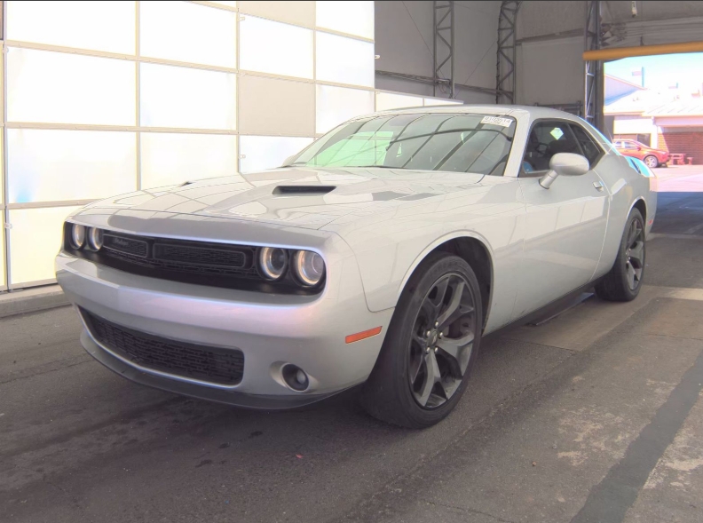 2020 Dodge Challenger SXT